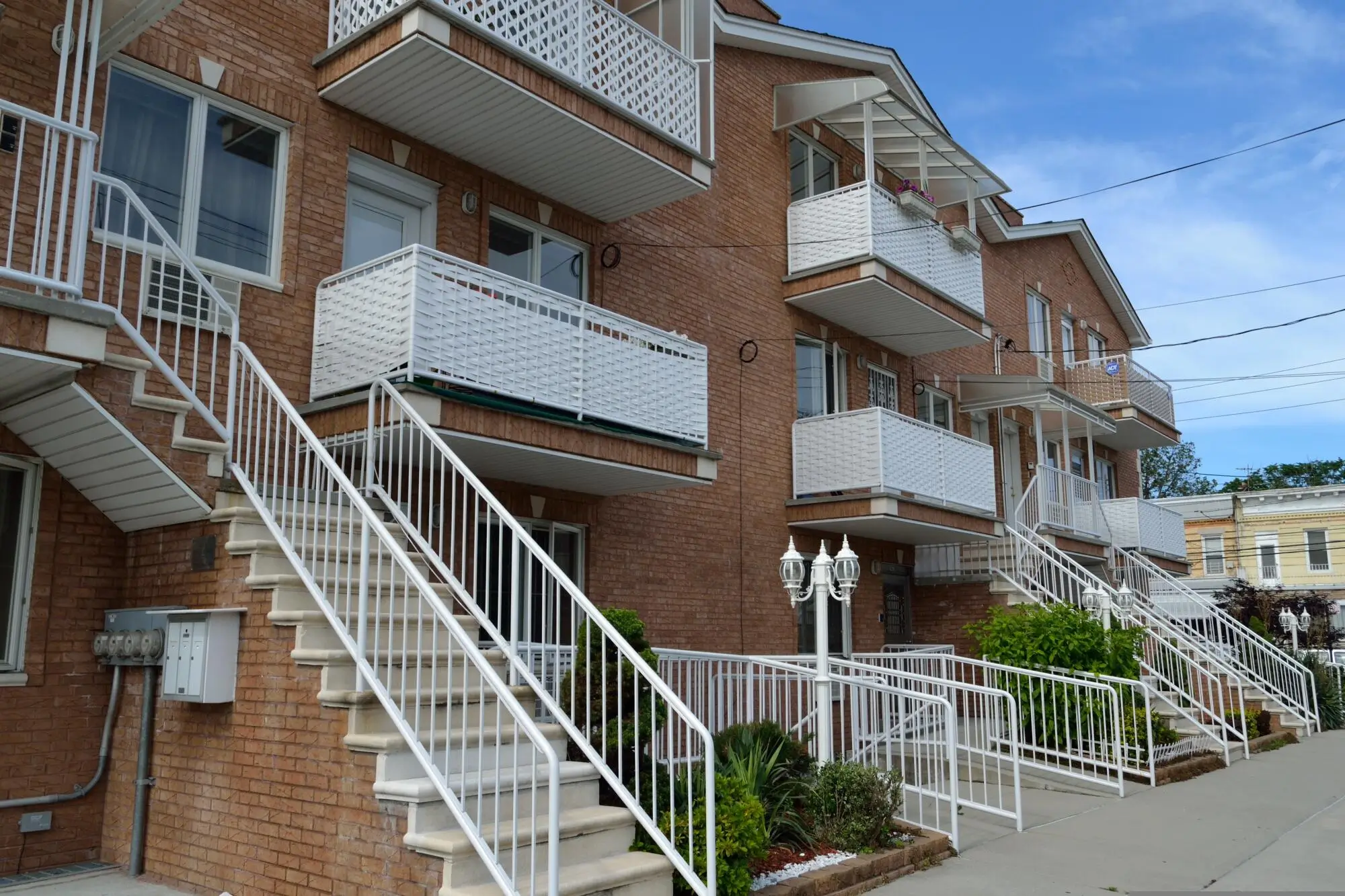 How to Run a Tenant Background Check in Portsmouth, NH